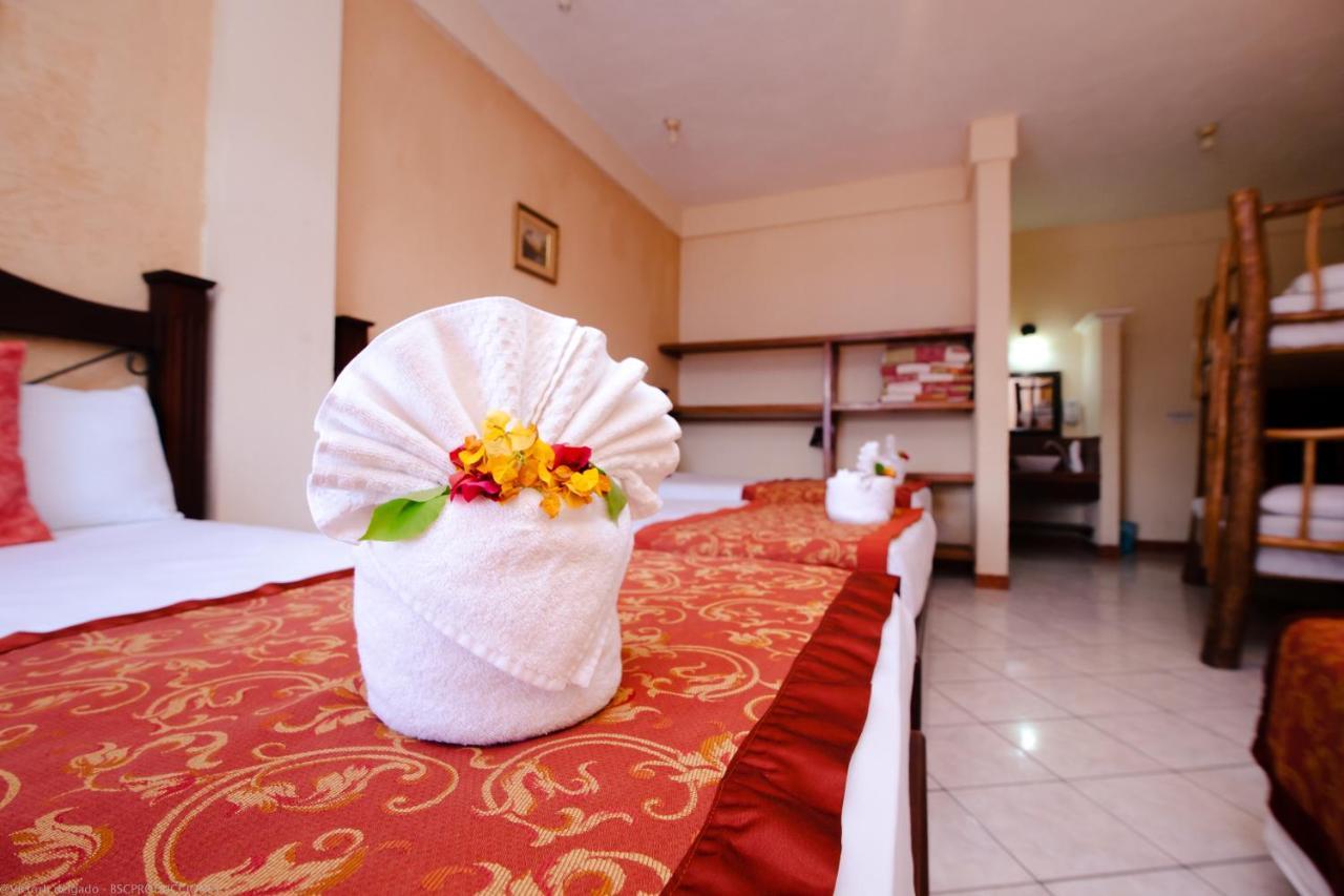 Hotel Quinta Maya Flores Exterior photo